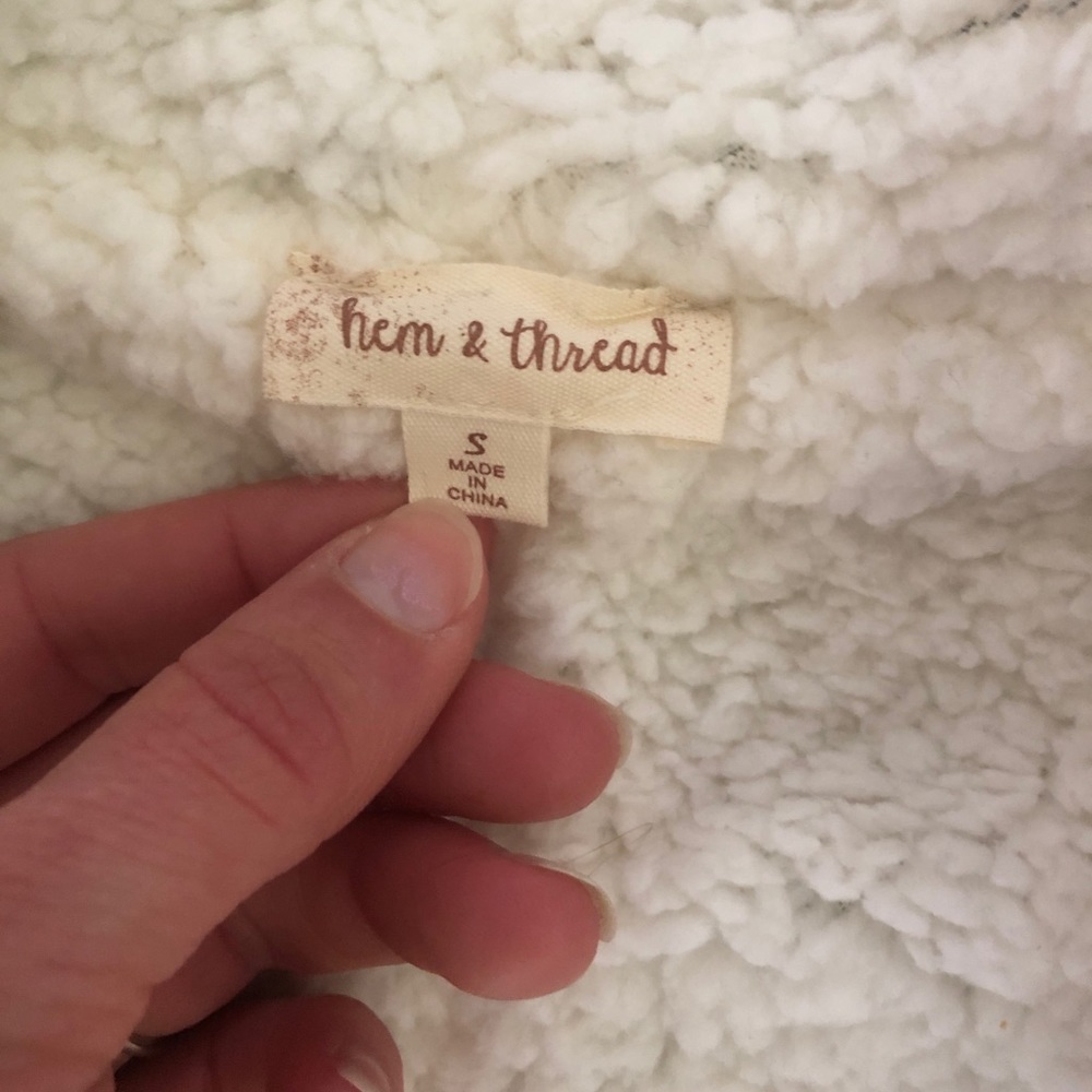 Hem & Thread Cozy vest - Picture 2 of 4